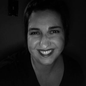 Meet your Posher, Daniela